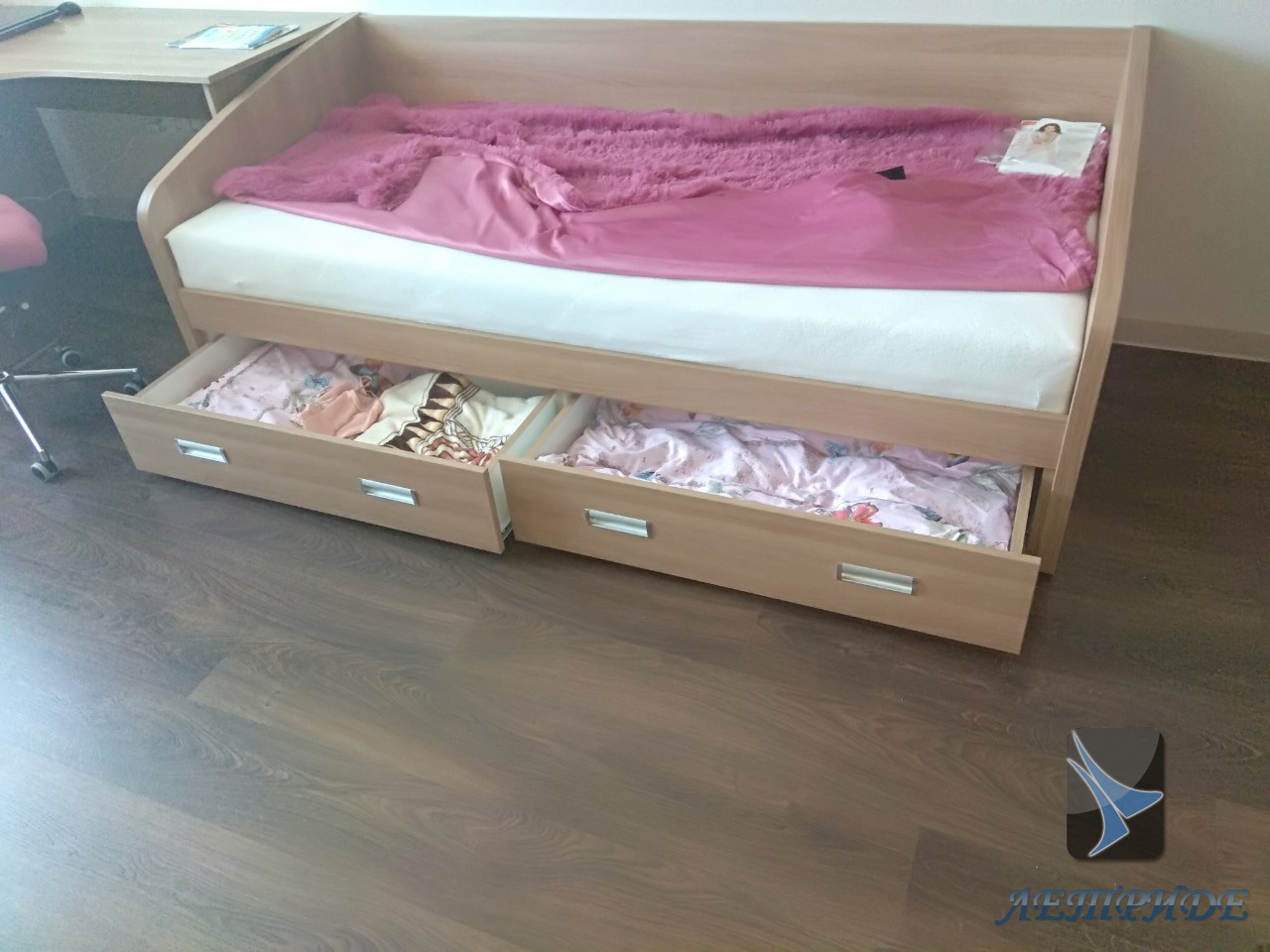 Набор мебели в квартиру: гостиная Набор мебели в квартиру: гостиная